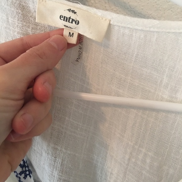 Top - Picture 2 of 2